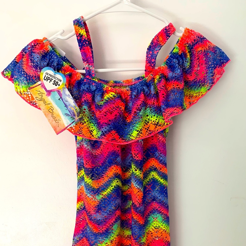 Girls size 7 swim cover up NWT